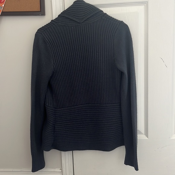 Thick Dark Gray cardigan. Very good condition - Picture 2 of 2